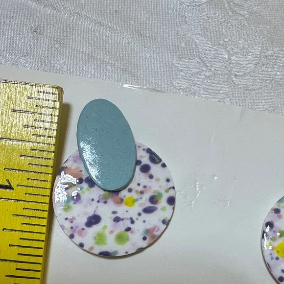 Multicolor Dangle Earrings - Picture 3 of 7